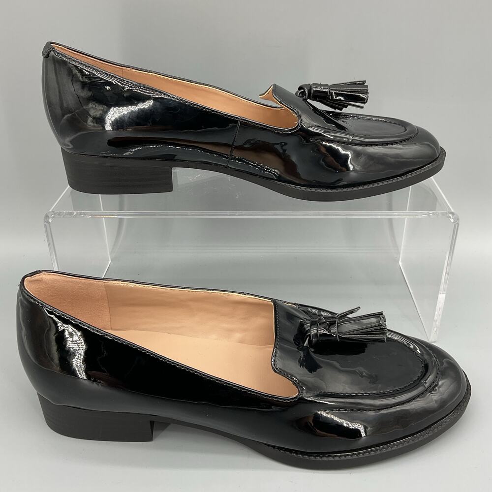 NEW Bandolino Women’s Linzer Patent Tassel Loafer Black Size 6M